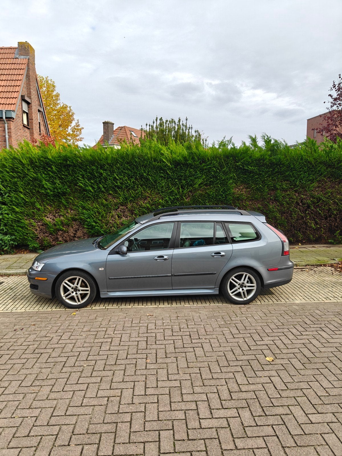 Saab 2007 Grijs, Voorwielaandrijving, 1998 cc, 4 cilinders, Leder