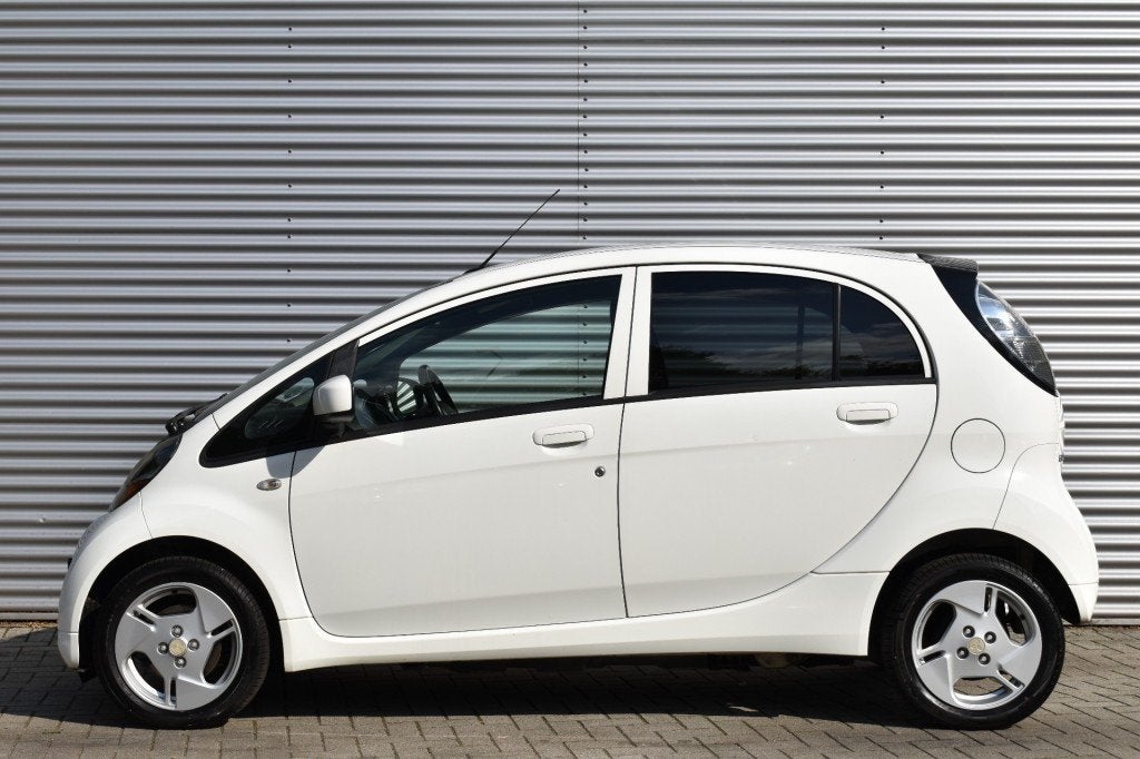 Mitsubishi I-MIEV 4-PERSOONS 16 KWH / CLIMATE-CONTROL / STOE, Auto's, Achterwielaandrijving, 16 kWh, 4 stoelen, Wit
