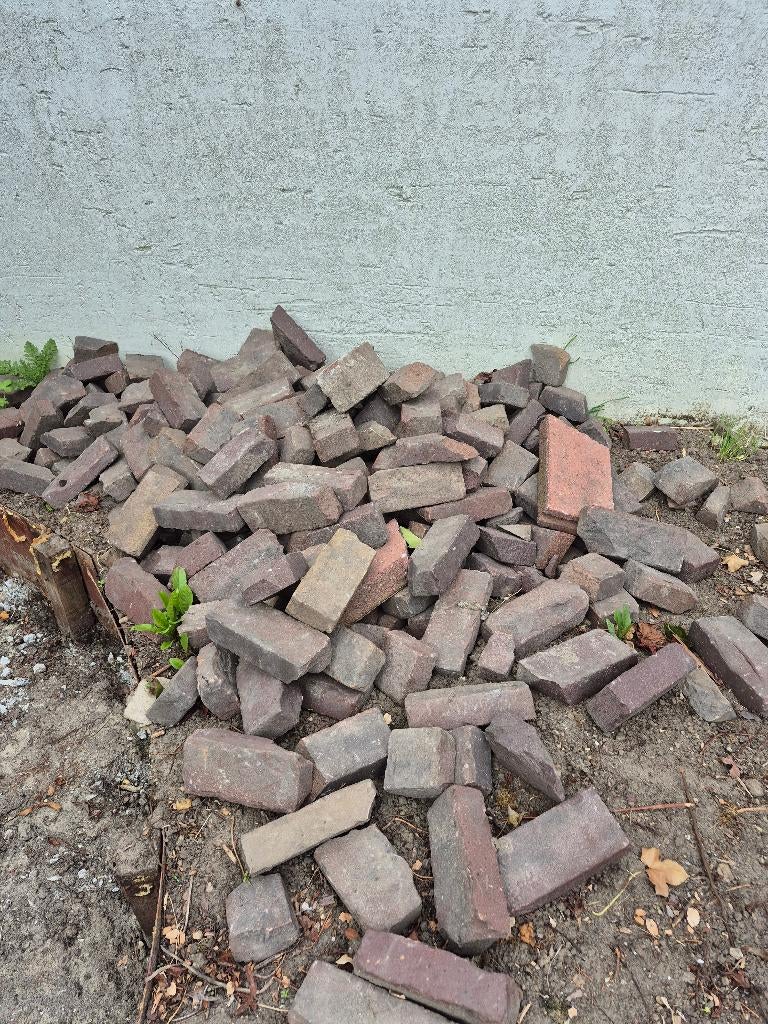 Gebakken waaltjes, bestraat (20 x 5 x 8,5 per stuk), Ophalen, Overige materialen, Gebruikt, Klinkers