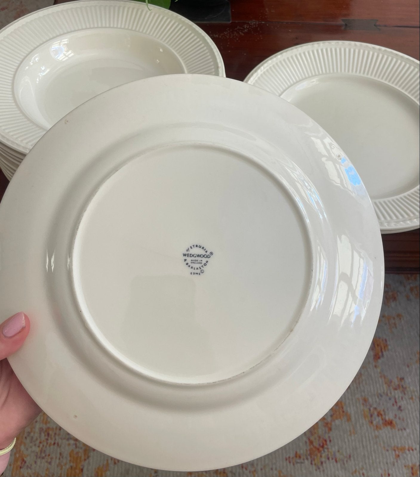 Wedgwood servies: diepe pasta-, diner- en ontbijtborden, Huis en Inrichting, Ophalen, Gebruikt, Wedgwood, Compleet servies