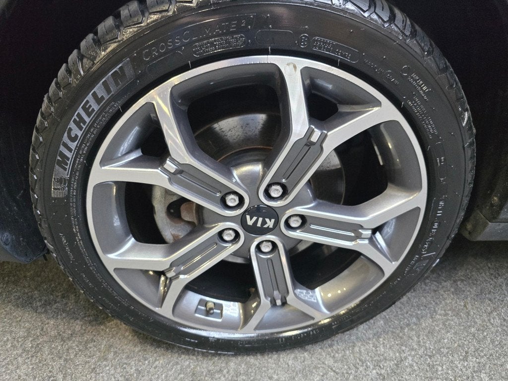 Kia XCeed 1.6 GDi PHEV ExecutiveLine Leder Pano Clima Navi 1, Gebruikt, Zwart, Bedrijf, SUV of Terreinwagen