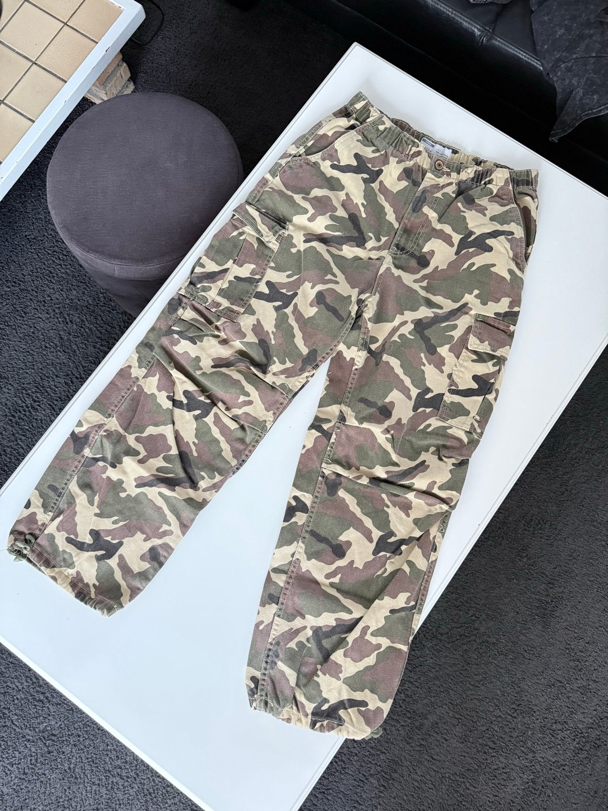 Bershka camouflage broek maat 36, Kleding | Dames, Meerkleurig, Ophalen of Verzenden, Maat 36 (S), Lang