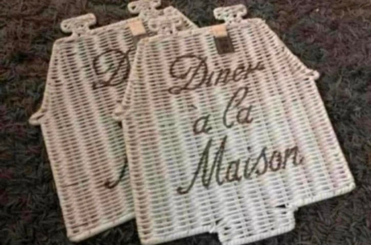 Twee witte rieten placemats van riviera maison, Ophalen of Verzenden, Placemat, Zo goed als nieuw