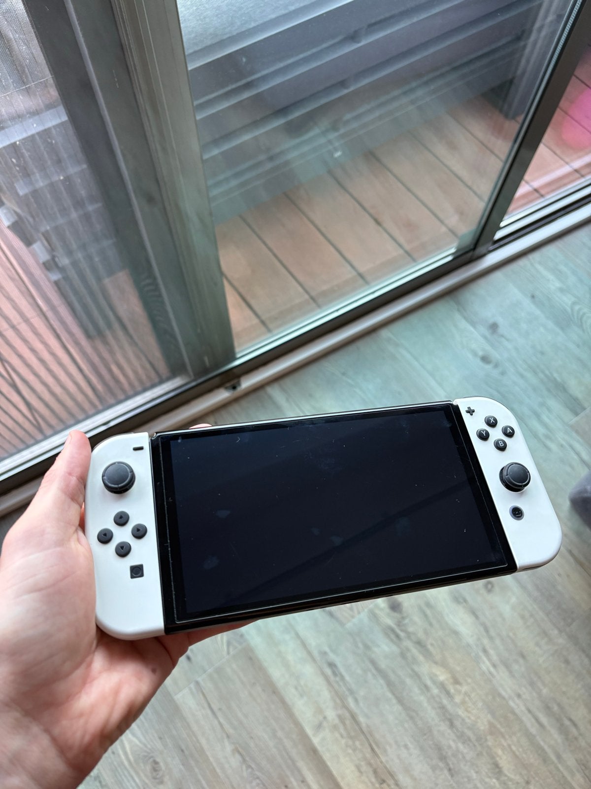 Nintendo Switch OLED met extra controllers en games, Spelcomputers en Games, Spelcomputers | Nintendo Switch, Zo goed als nieuw