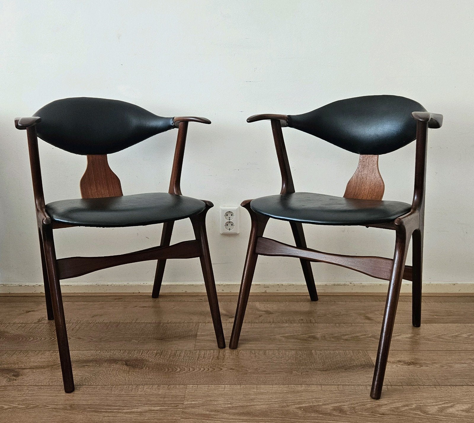 Set van 2 Vintage AWA Cow Horn stoelen, Ophalen, Gebruikt, Twee, Bruin