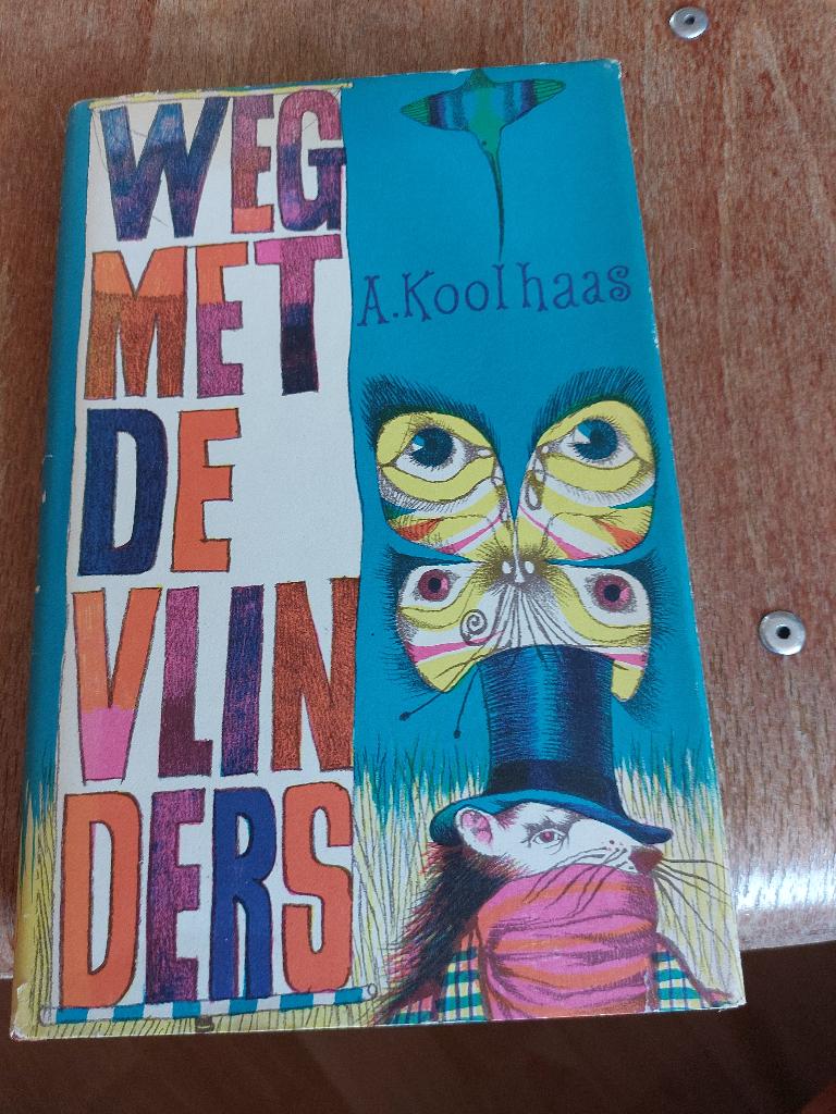 A. Koolhaas, weg met de vlinders, Boeken, Ophalen of Verzenden
