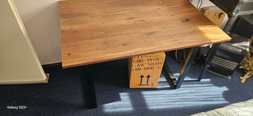 Bruine eettafel met metalen onderstel (120x80x75 cm), Gebruikt, 100 tot 150 cm, 50 tot 100 cm, Vier personen