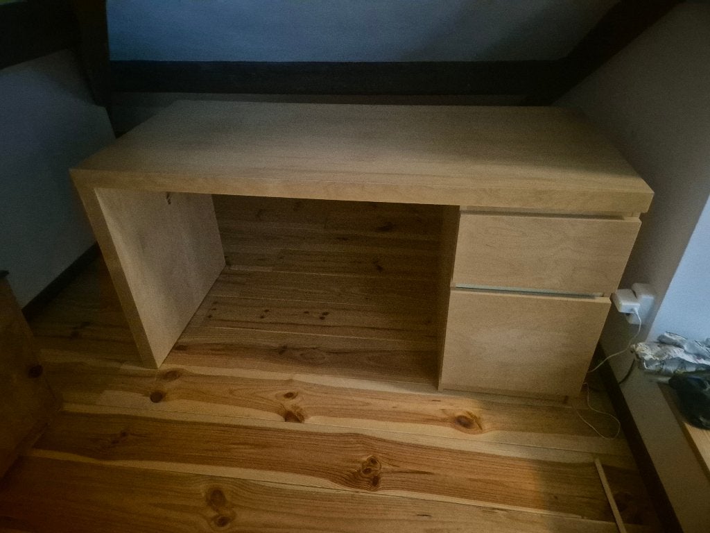 Malm burea, Huis en Inrichting, Bureaus, 65 cm, Zo goed als nieuw, IKEA, 140 cm