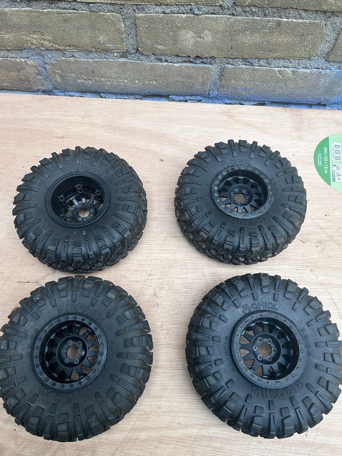 Axial Ripsaw 2.2x5.5 AX12015 4 stuks, Ophalen, Zo goed als nieuw, Overige schalen, Onderdeel