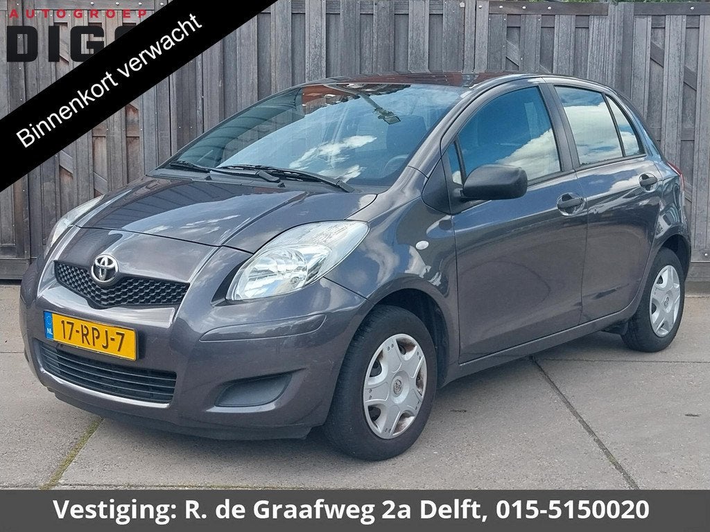Toyota Yaris 1.0 VVTi Acces | Airco | Trekhaak | Elektrische, Voorwielaandrijving, Euro 5, Stof, Bedrijf