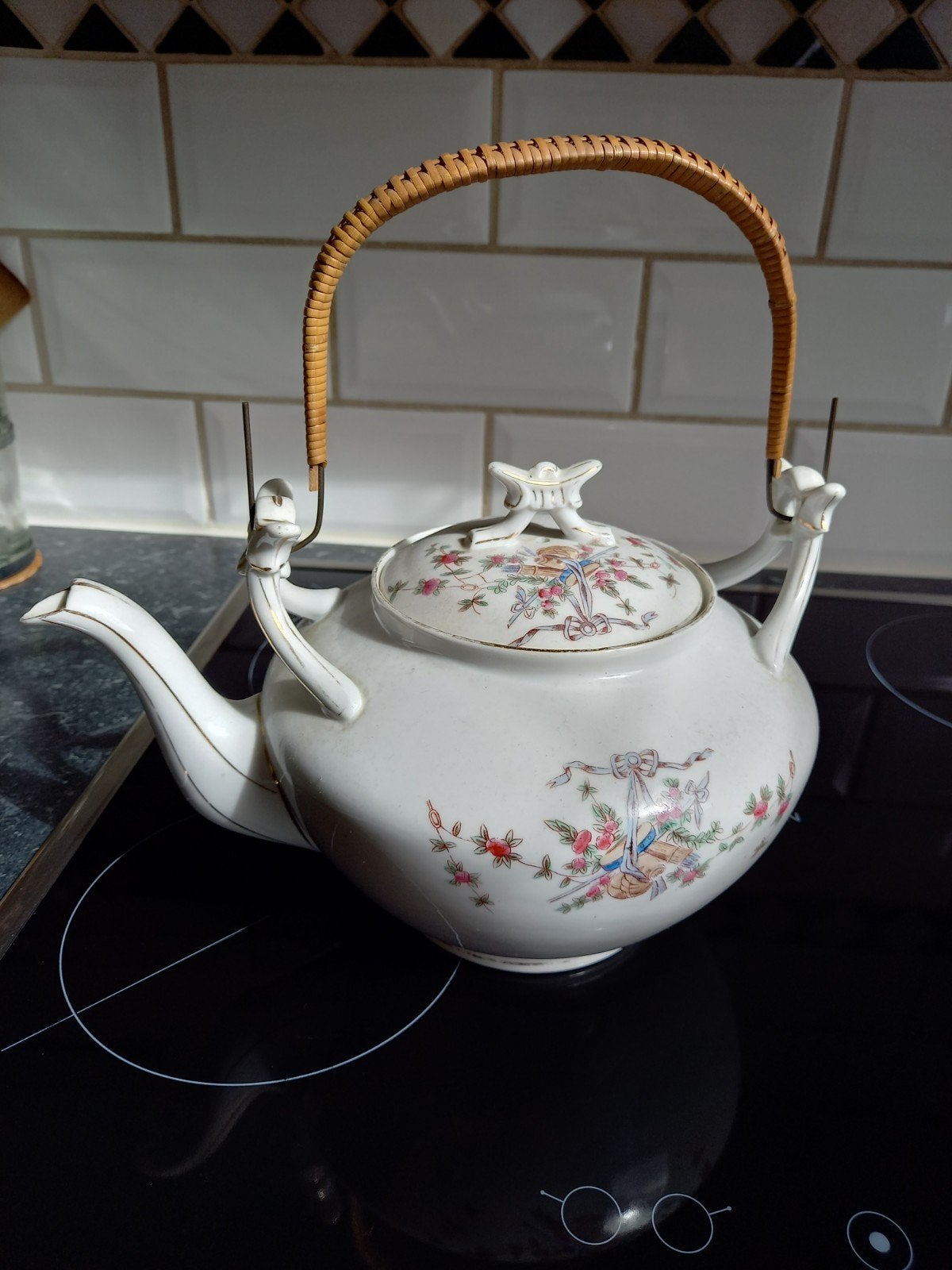 Antieke aardewerk theepot, Antiek en Kunst, Ophalen of Verzenden
