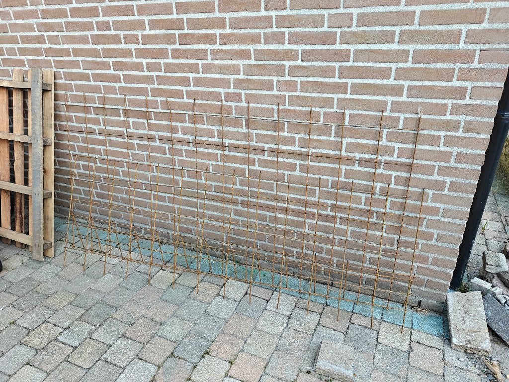 Betonnetten, Ophalen, Zo goed als nieuw, IJzer