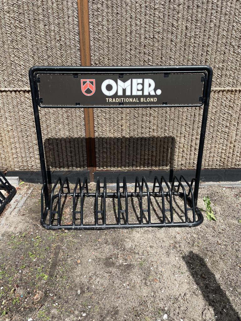 Fietsrek Biermerk Omer, Fietsen en Brommers, Fietsaccessoires | Fietsenrekken, Ophalen, Zo goed als nieuw