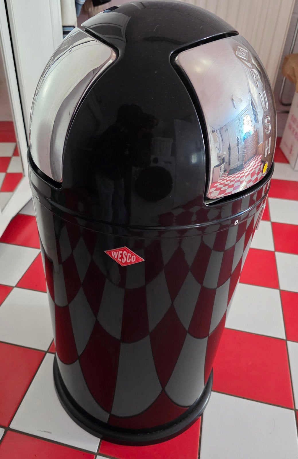 Te koop heel netjes grote wesco prullenbak, 40 liter of meer, Ophalen of Verzenden, Zo goed als nieuw
