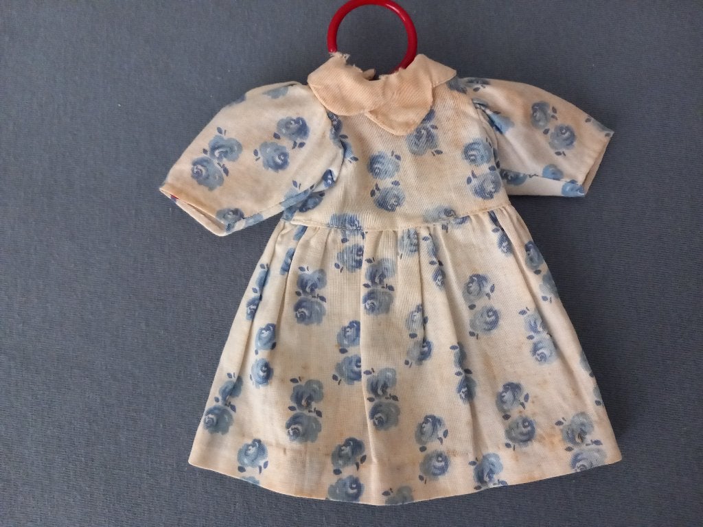 oud antiek poppenjurkje, Ophalen, Zo goed als nieuw, Kleertjes