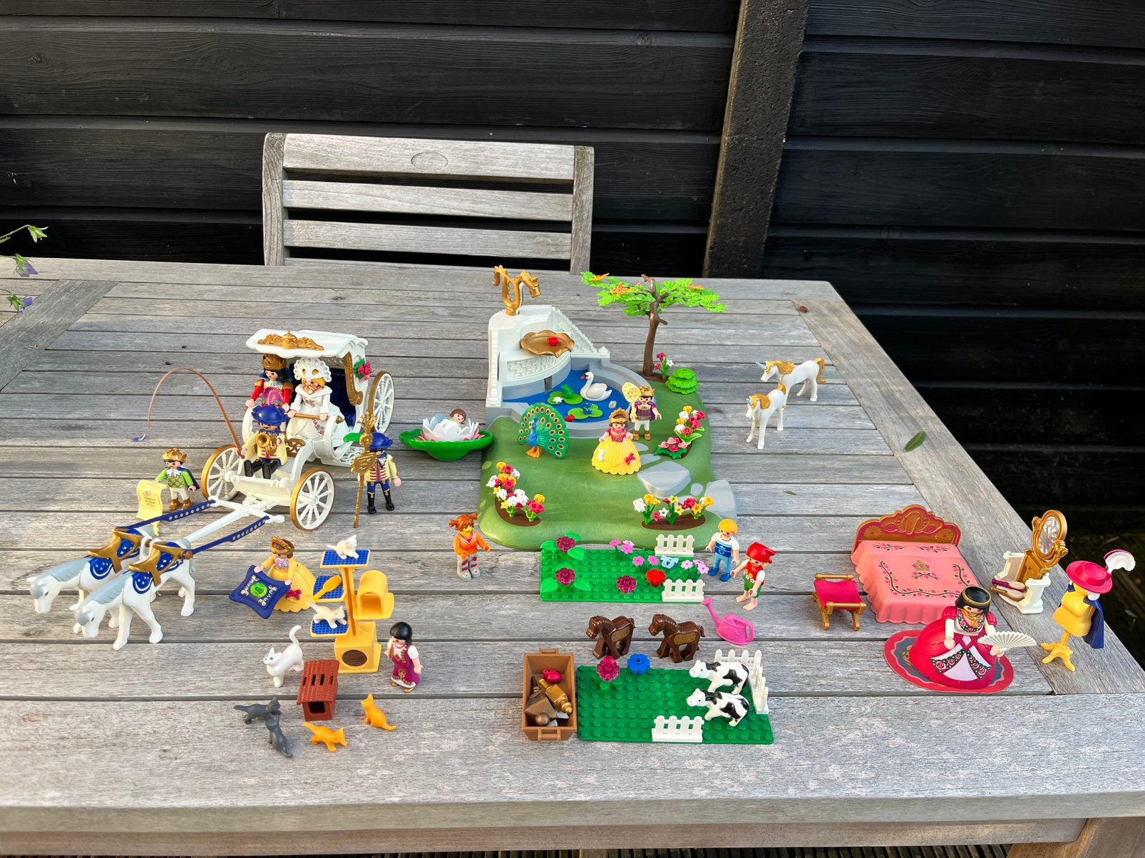 Playmobile Koninklijke Koets, fontein en andere toebehoren