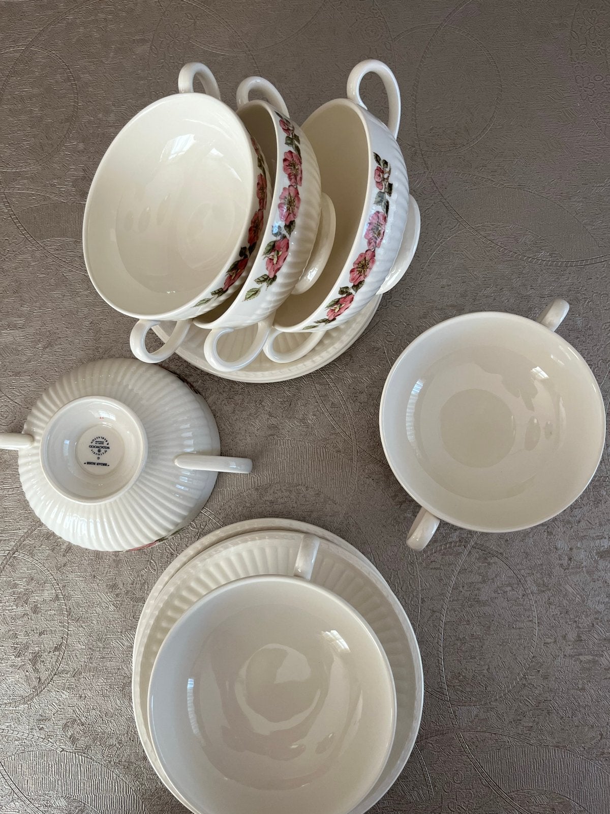 Wedgewood Briar Rose Soepkommen met Schotels, Ophalen, Vintage, Zo goed als nieuw, Kom(men)