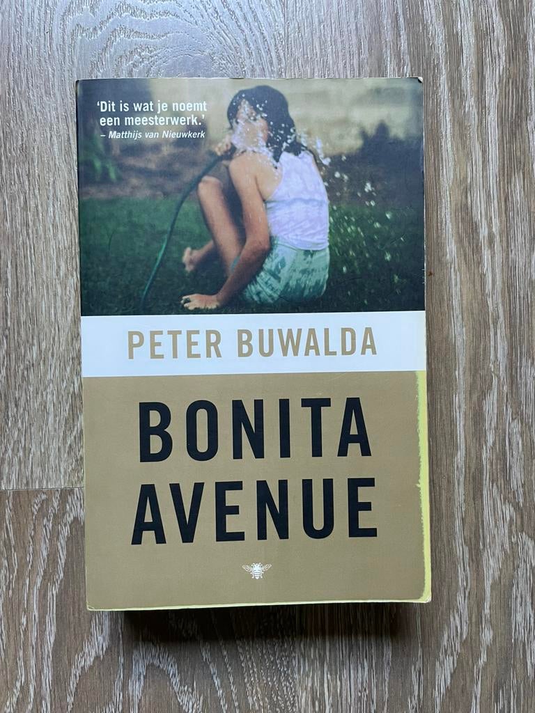 Peter Buwalda - Bonita Avenue, Ophalen of Verzenden, Zo goed als nieuw, Peter Buwalda