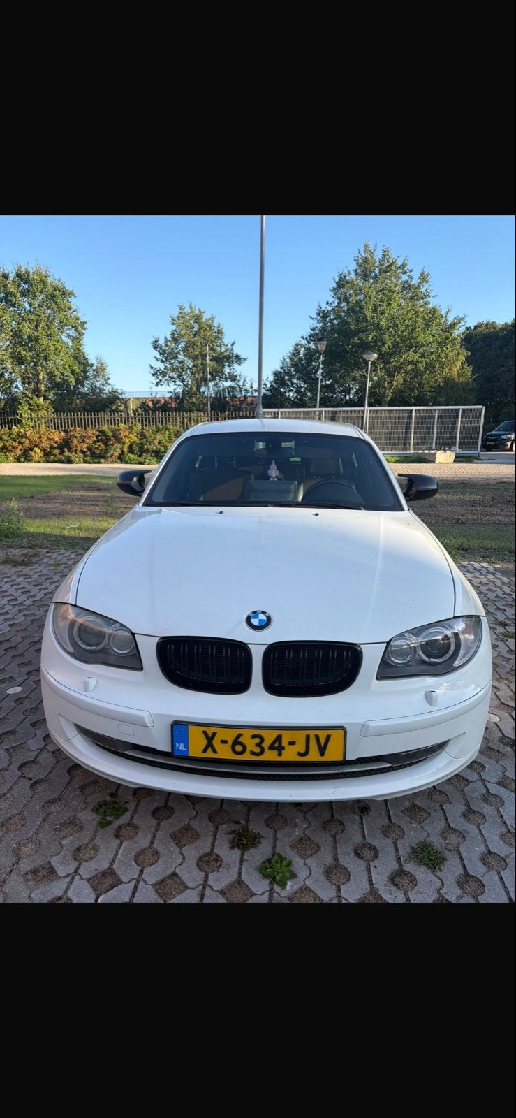 BMW 1-Serie 118i 143pk 5D 2011 Wit, Auto's, 1-Serie, Achterwielaandrijving, 1995 cc, Wit