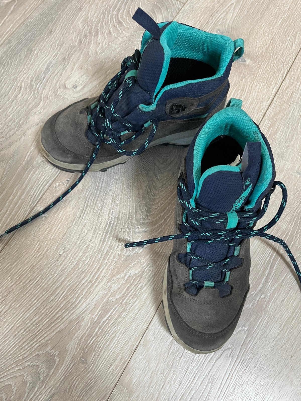 Wandelschoenen zgan maat 34, Ophalen of Verzenden, Zo goed als nieuw, Schoenen
