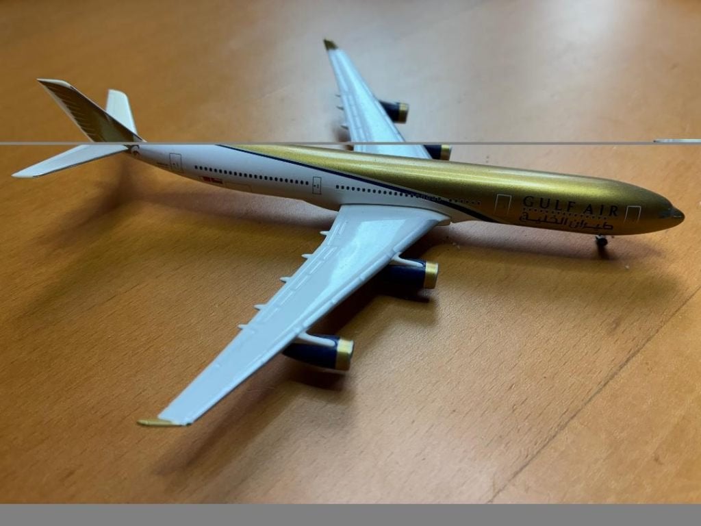 Gulf Air Airbus 340-300 1:500 model, Verzamelen, Ophalen of Verzenden, Nieuw, Schaalmodel