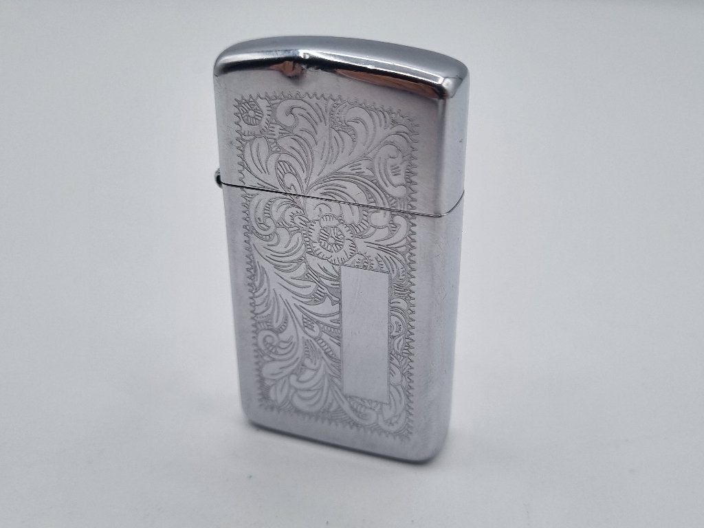 Zippo Slim Venetian Chrome 2006 Aansteker, Verzenden, Gebruikt, Aansteker