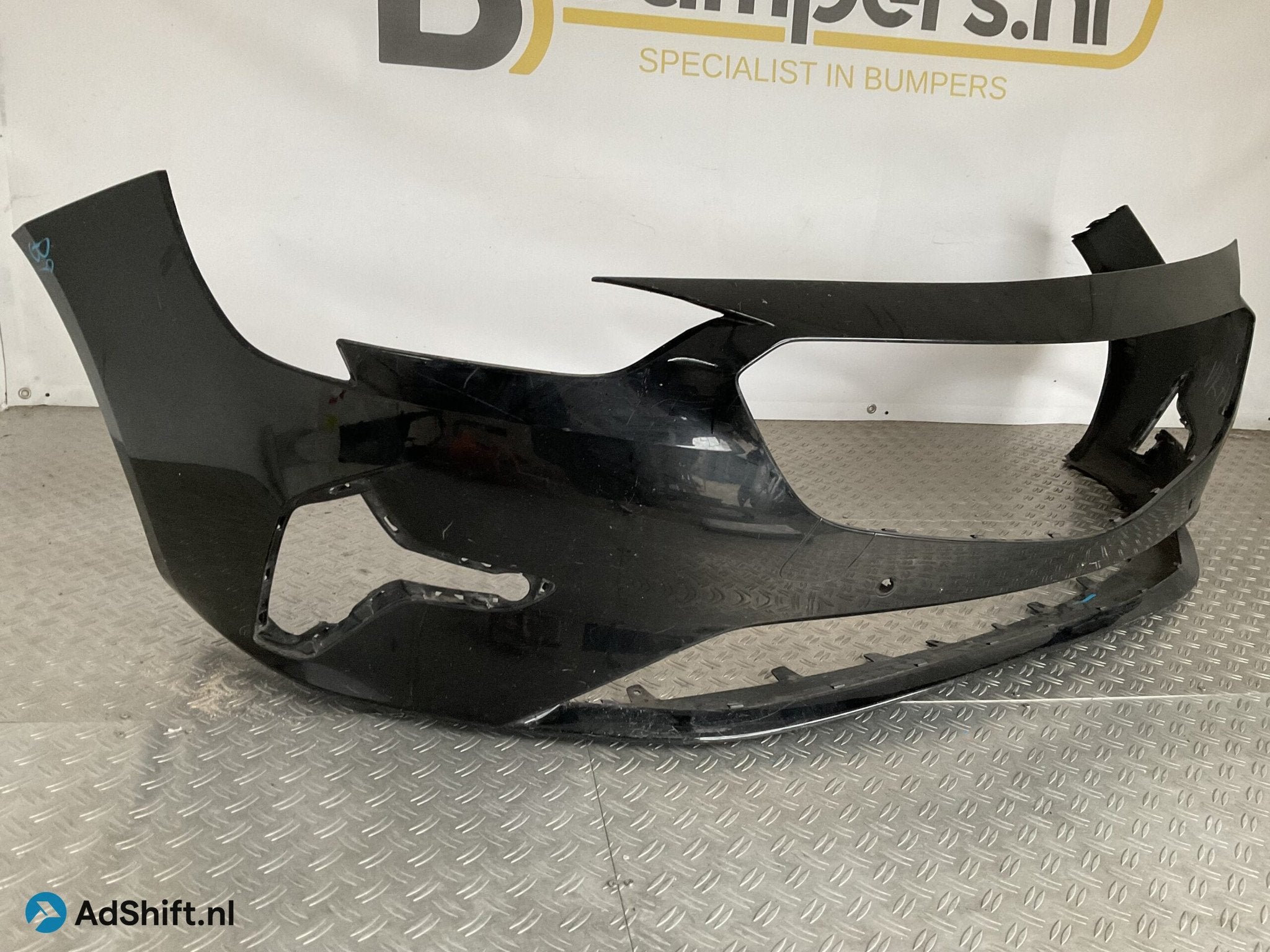 Bumper Opel Insignia Facelift 551004542 Voorbumper B9-17150z, Auto-onderdelen, Bumper