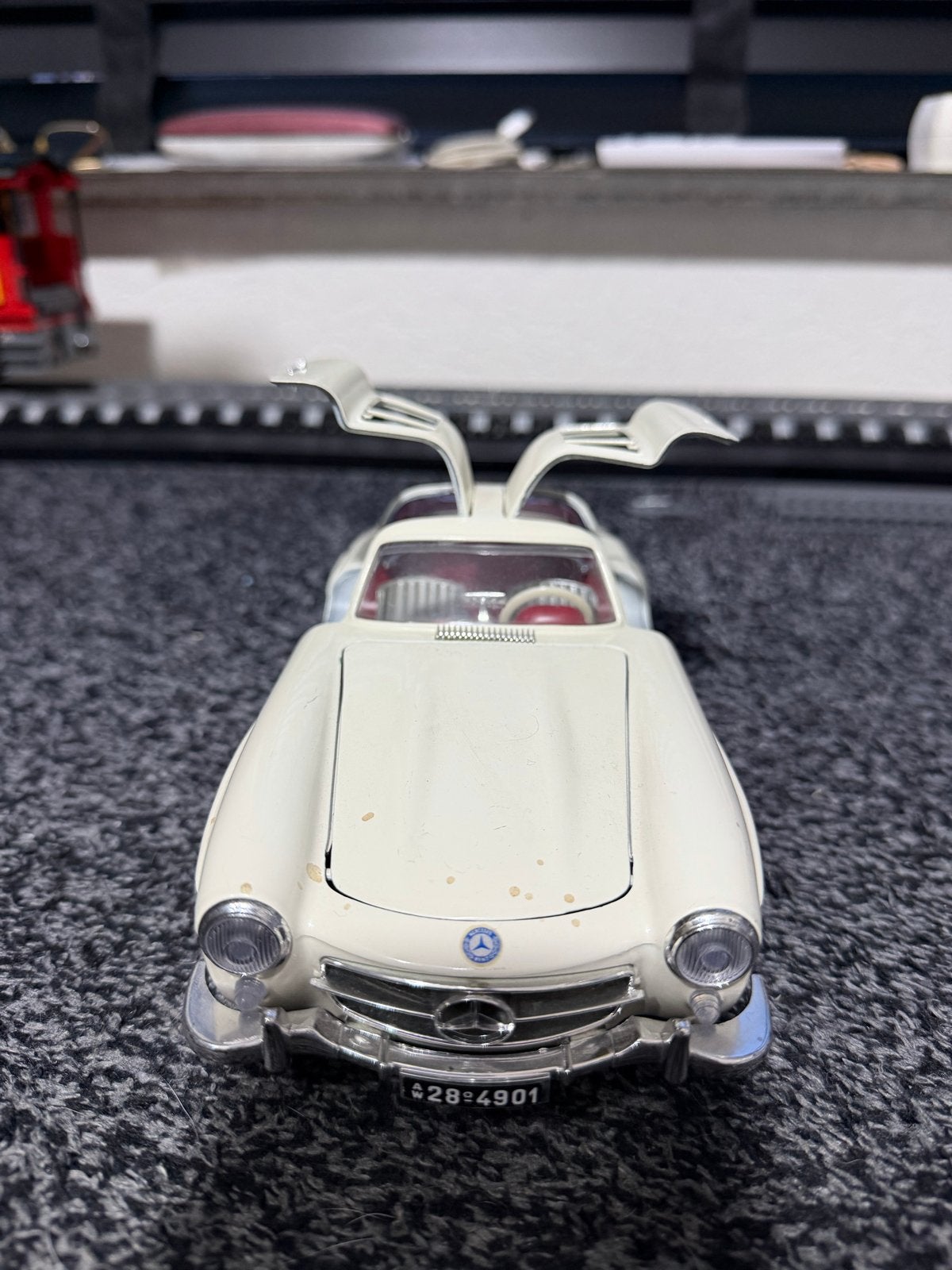Mercedes-Benz 300 SL Gullwing Modelauto, Hobby en Vrije tijd, Ophalen of Verzenden, Gebruikt, Auto, Overige merken