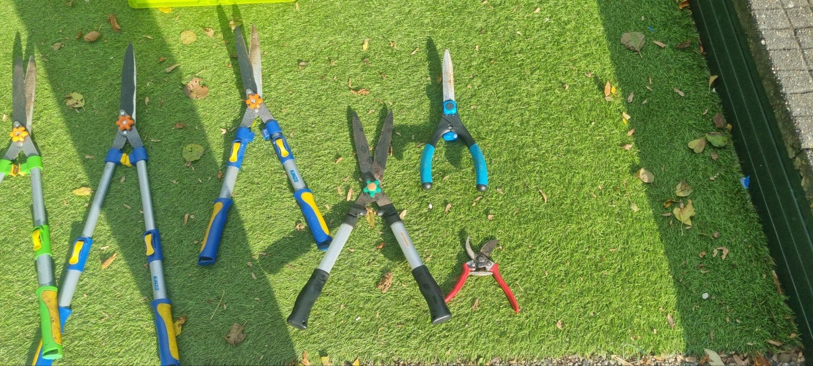 Diverse tuingereedschap: snoeischaren, takkenscharen, Ophalen, Gebruikt, 30 t/m 39 mm, Diverse