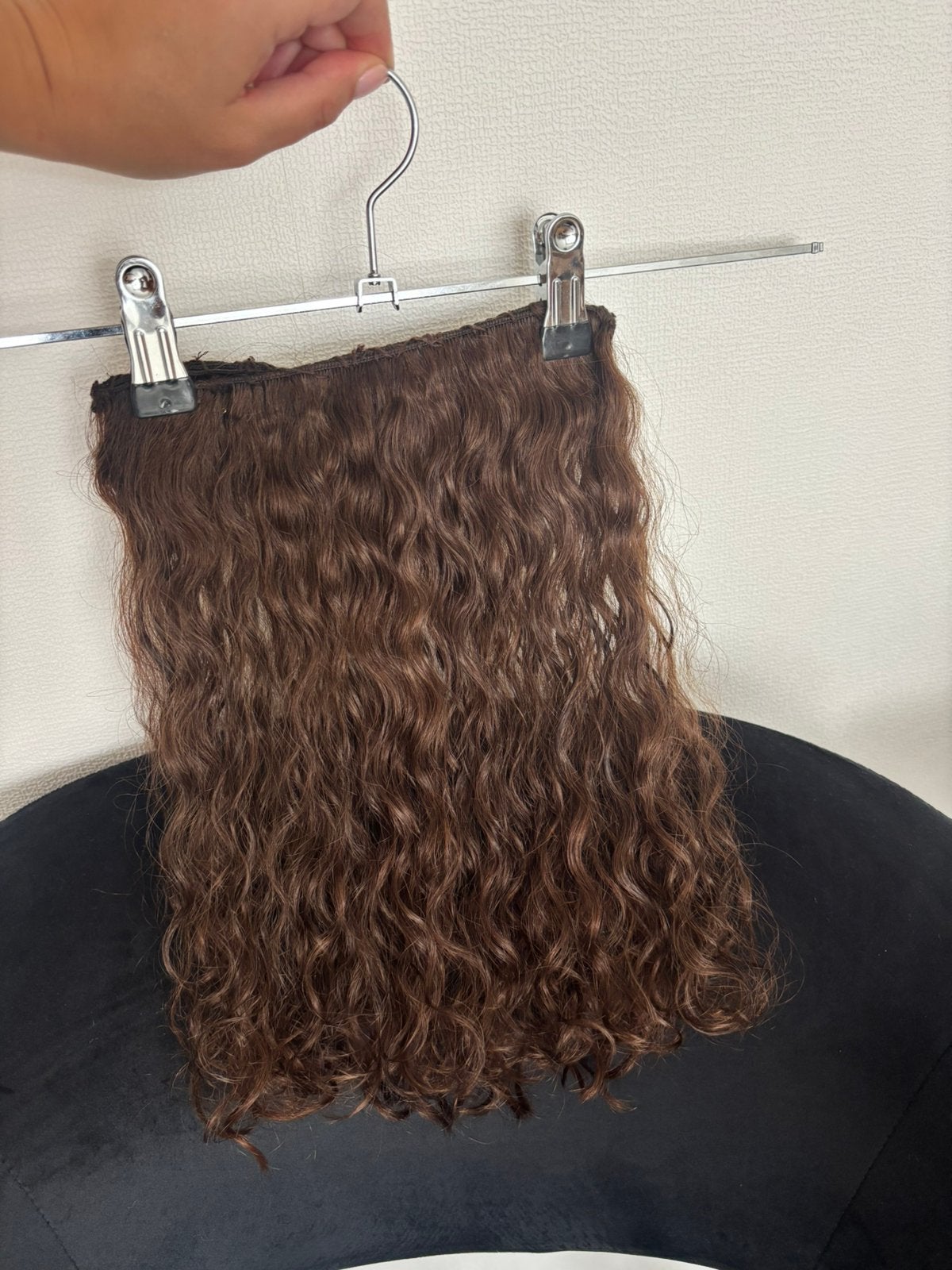 Nieuwstaat real hair online clip in extensions bruin 100gr, Ophalen of Verzenden, Zo goed als nieuw, Pruik of Haarverlenging