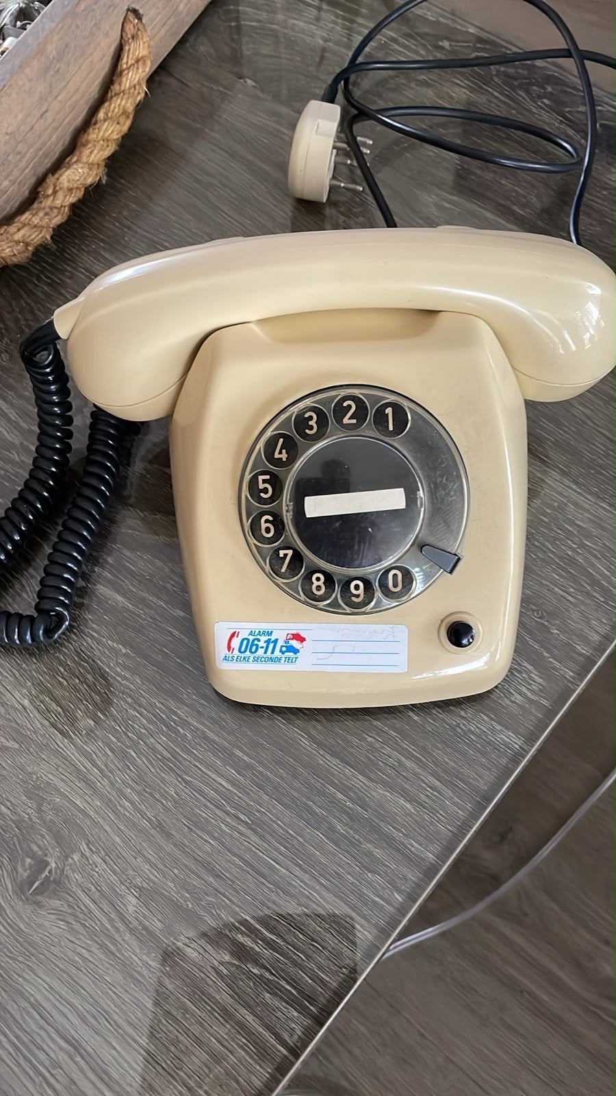 Vintage PTT Telefoon met Draaischijf en Moderne Telefoon, Ophalen, Gebruikt, Met draaischijf