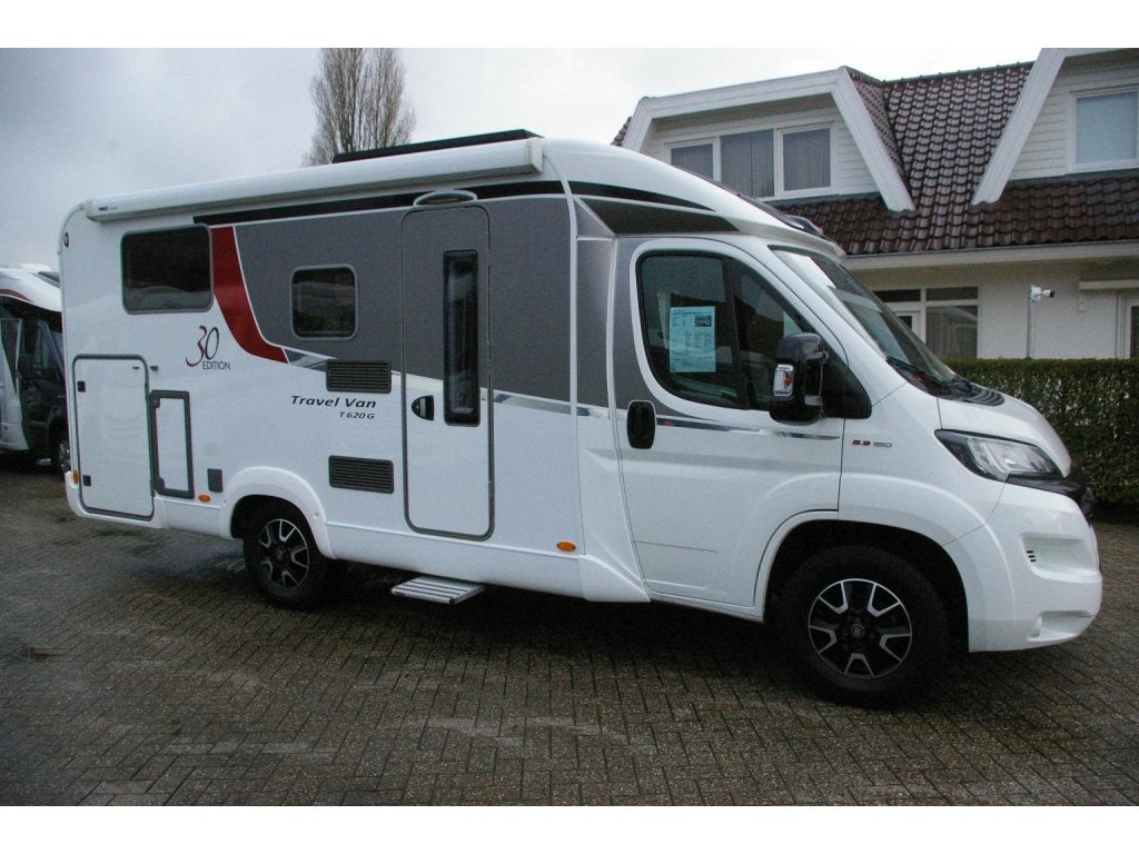 Bürstner Travel Van T 620 G Enkele bedden, Automaat, Caravans en Kamperen, Campers, Automaat, Ringverwarming, Fiat, Airbags