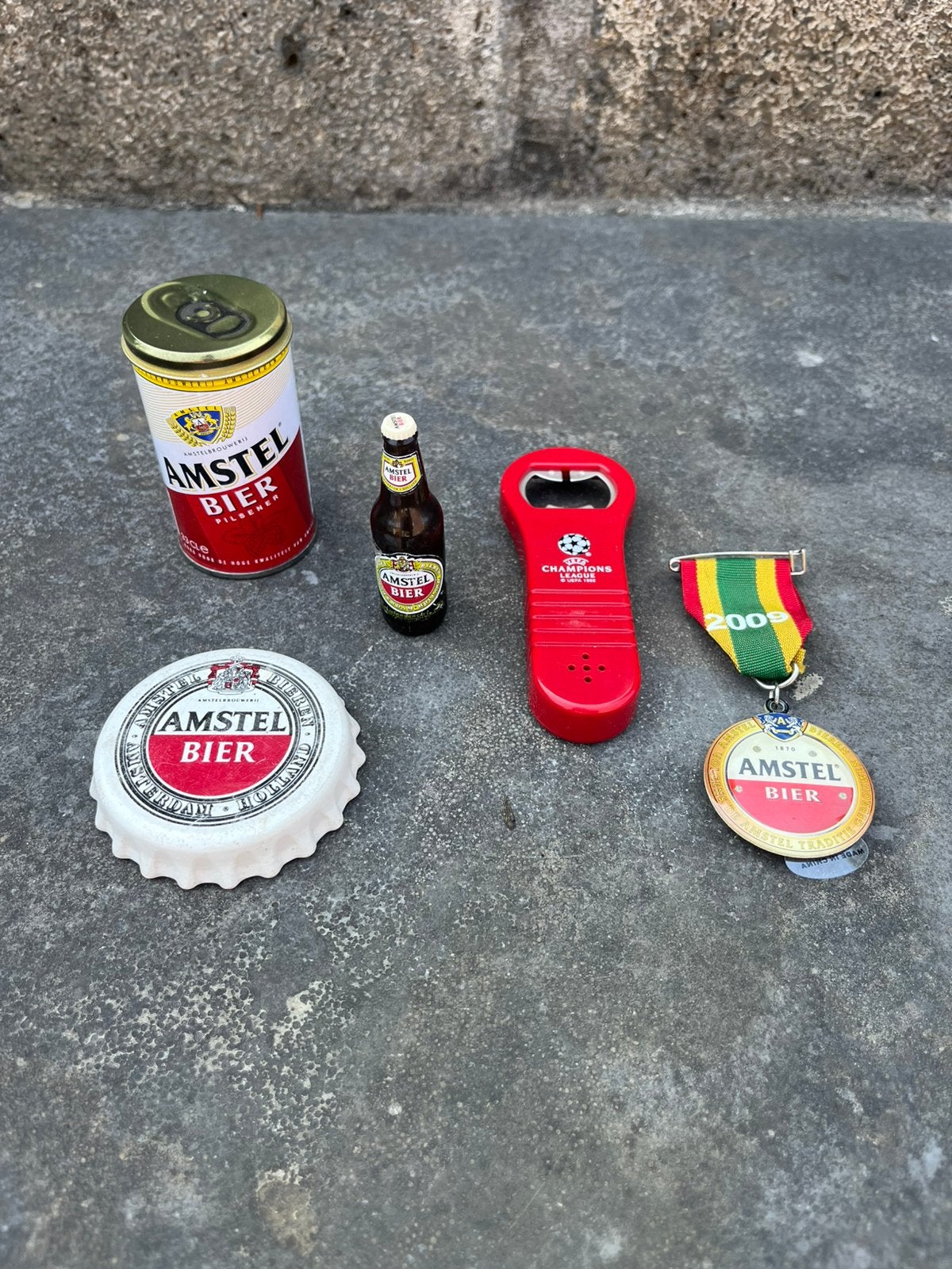 Set van 5 vintage Amstel bier reclame items, Verzamelen, Biermerken, Ophalen of Verzenden, Zo goed als nieuw, Flesopener, Amstel