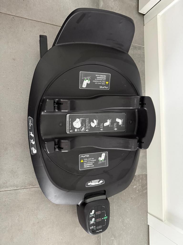 Nuna Isofixbase 360 graden, Gebruikt, Isofix, 0 t/m 13 kg, Ophalen