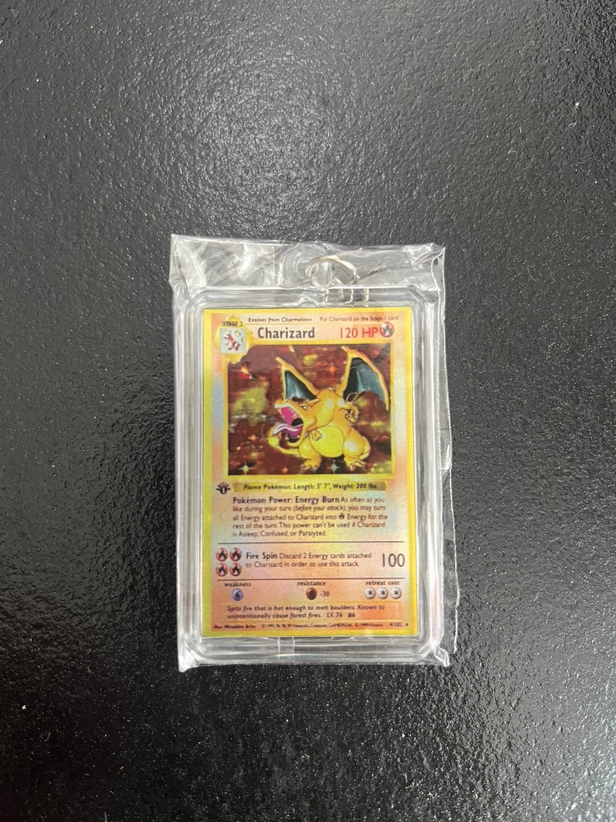 Charizard Pokémon sleutelhanger, Ophalen of Verzenden, Nieuw, Losse kaart