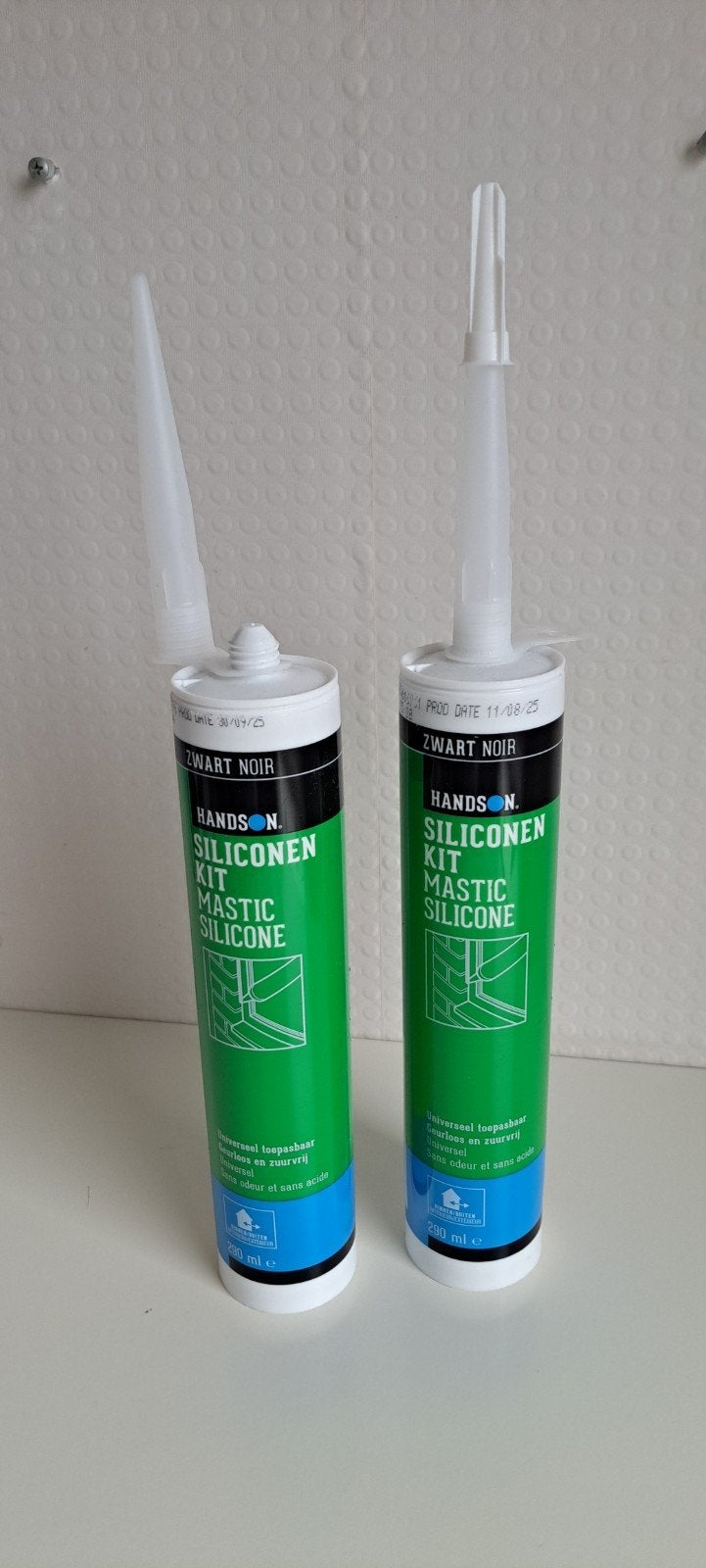 2x Handson siliconenkit zwart 290 ml NIEUW, Ophalen of Verzenden, Nieuw, Verfspuit of Verfpomp