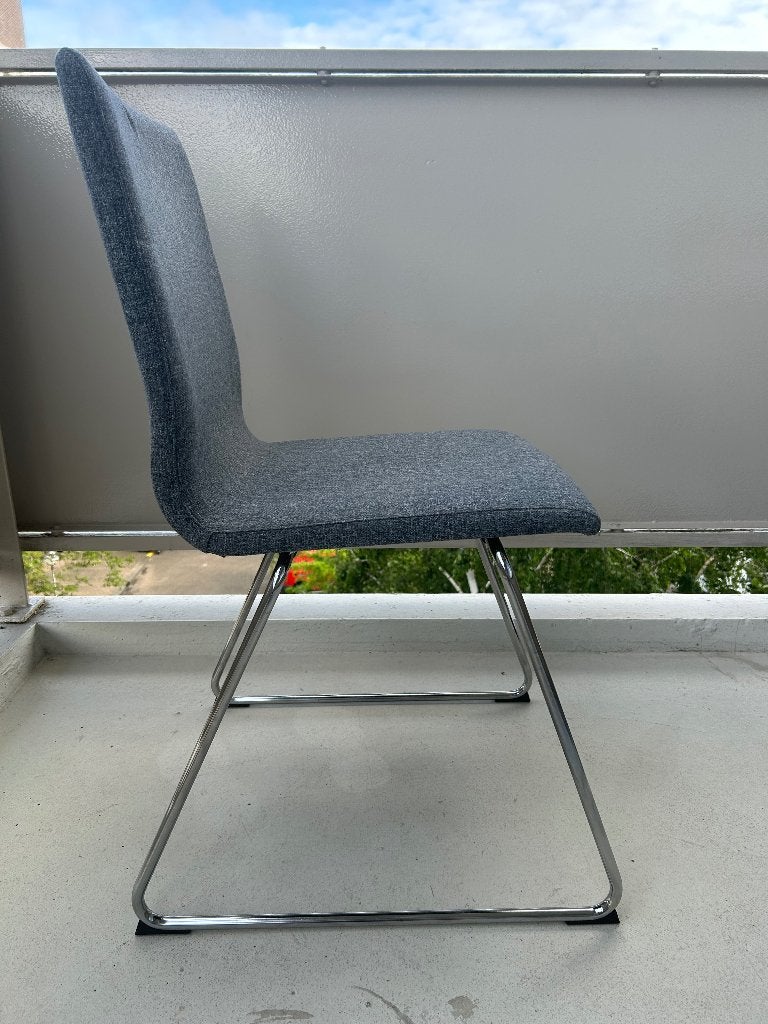 4 eetkamer stoelen grijs, Ophalen, Gebruikt, Grijs, Stof