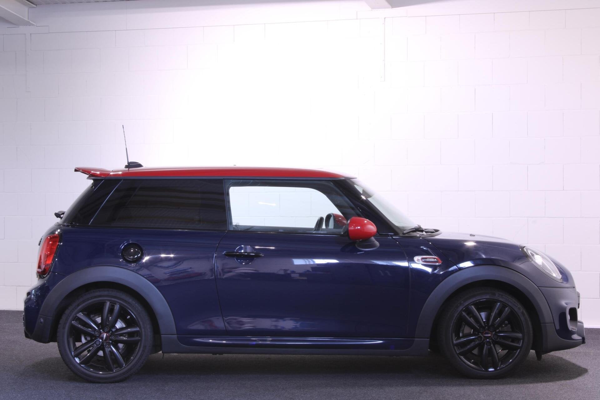 Mini 3-Deurs 2.0 Cooper S Pepper | JCW | PANO | Kuipstoelen, Auto's, Mini, 1998 cc, 1195 kg, Gebruikt, Met garantie (alle)