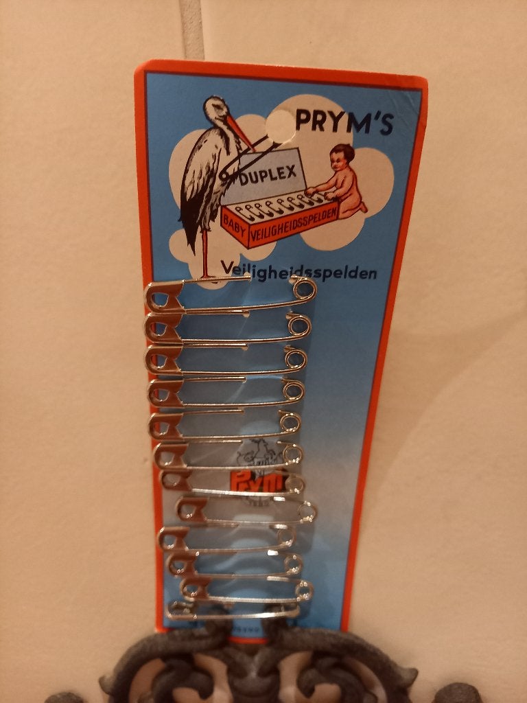 Vintage/retro kaartje met veiligheidsspelden., Ophalen of Verzenden, Zo goed als nieuw, Overige onderwerpen