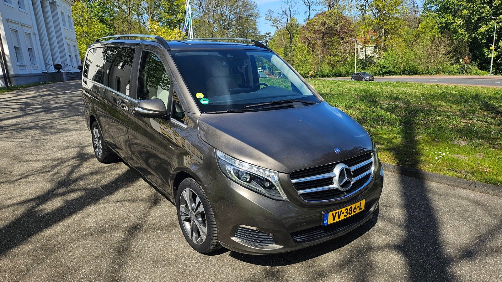 Mercedes-Benz V-klasse 2016, Automaat, Achterwielaandrijving, Beige, 190 pk