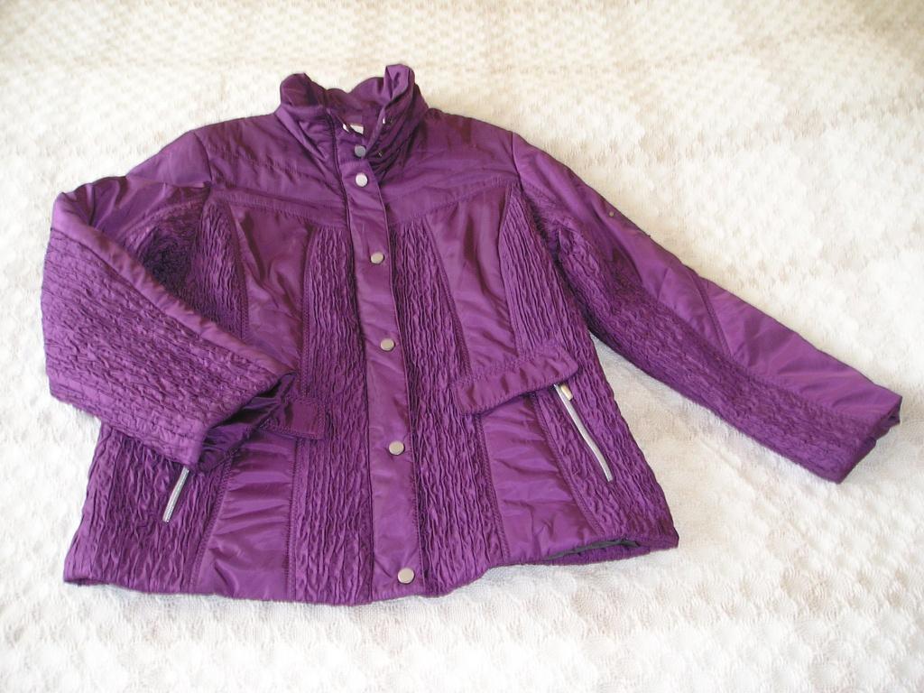 aubergine / paarse winterjas Gelco maat 42, Kleding | Dames, Jassen | Winter, Ophalen, Gelco, Paars, Maat 42/44 (L)