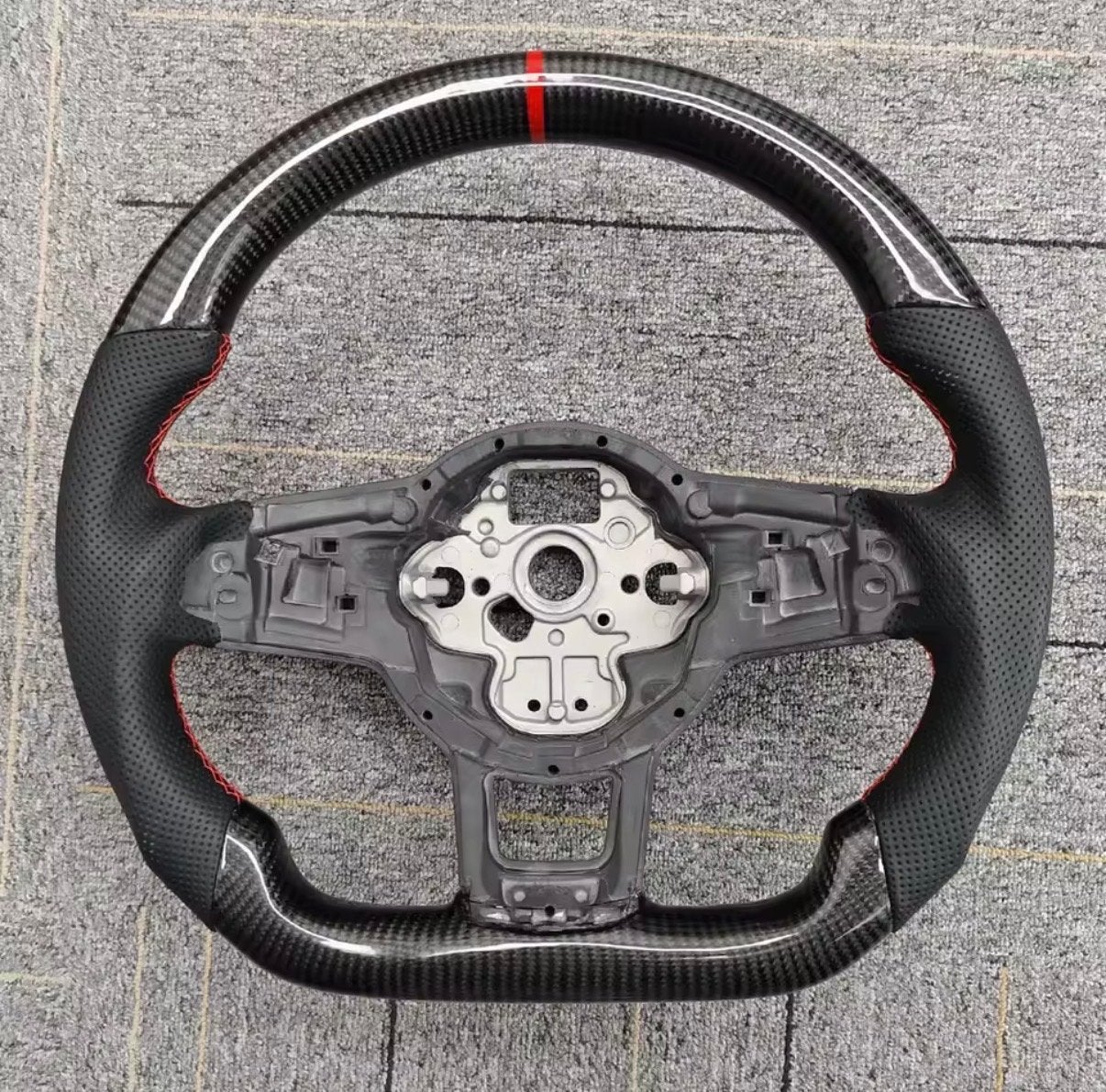 Custom carbon stuurwiel voor Golf 7 Gti, Auto-onderdelen, Ophalen of Verzenden, Nieuw, Universele onderdelen