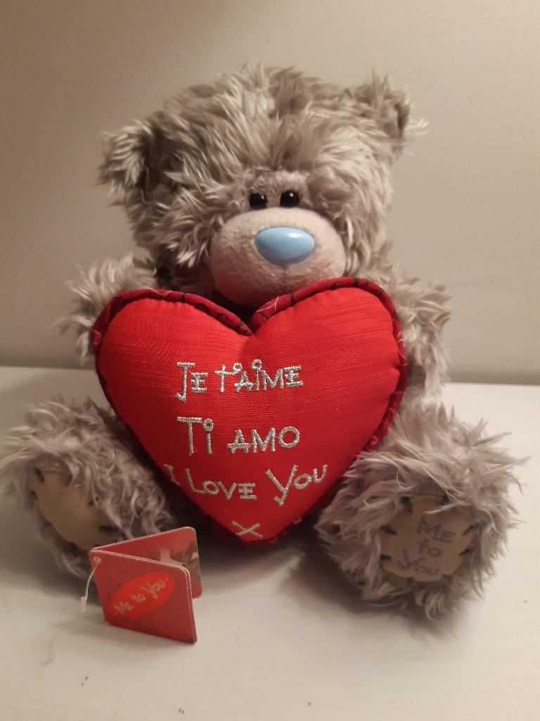 Valentijn Me to You knuffel beer - met rood hart!, Ophalen of Verzenden, Zo goed als nieuw, Stoffen beer, Me To You