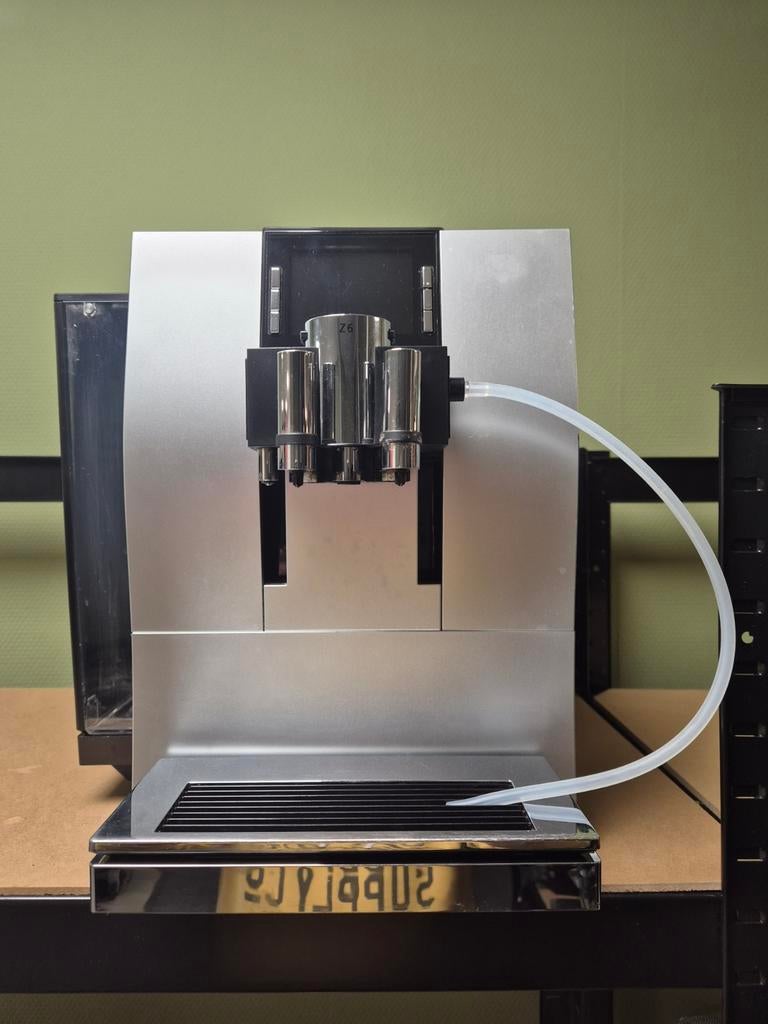 Jura Z6 incl servicebeurt en garantie!, Witgoed en Apparatuur, Koffiezetapparaten, Ophalen, 10 kopjes of meer, Koffiebonen, Koffiemachine
