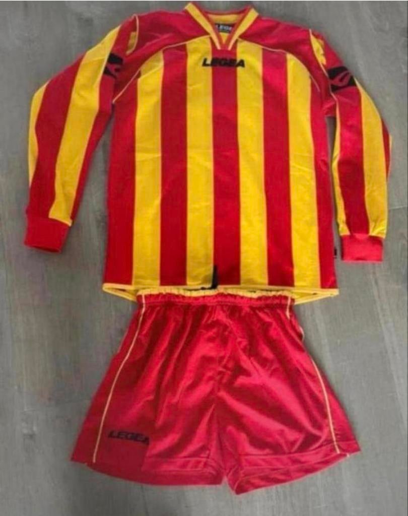 Legea sport set maat S, Maat S, Ophalen of Verzenden, Nieuw, Trainingspak