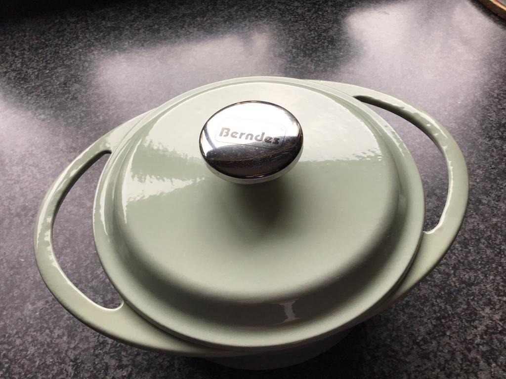 “BERNDES” GEËMAILLEERD GIETIJZEREN BRAADPAN Ø 20 cm-2.4 L, Ophalen of Verzenden