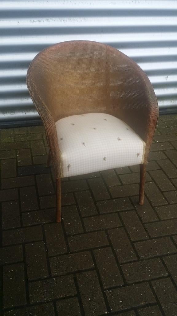 Gave loon stoel in zeer goede staat heeft geen schade, Huis en Inrichting, Stoelen, Ophalen of Verzenden, Zo goed als nieuw, Eén