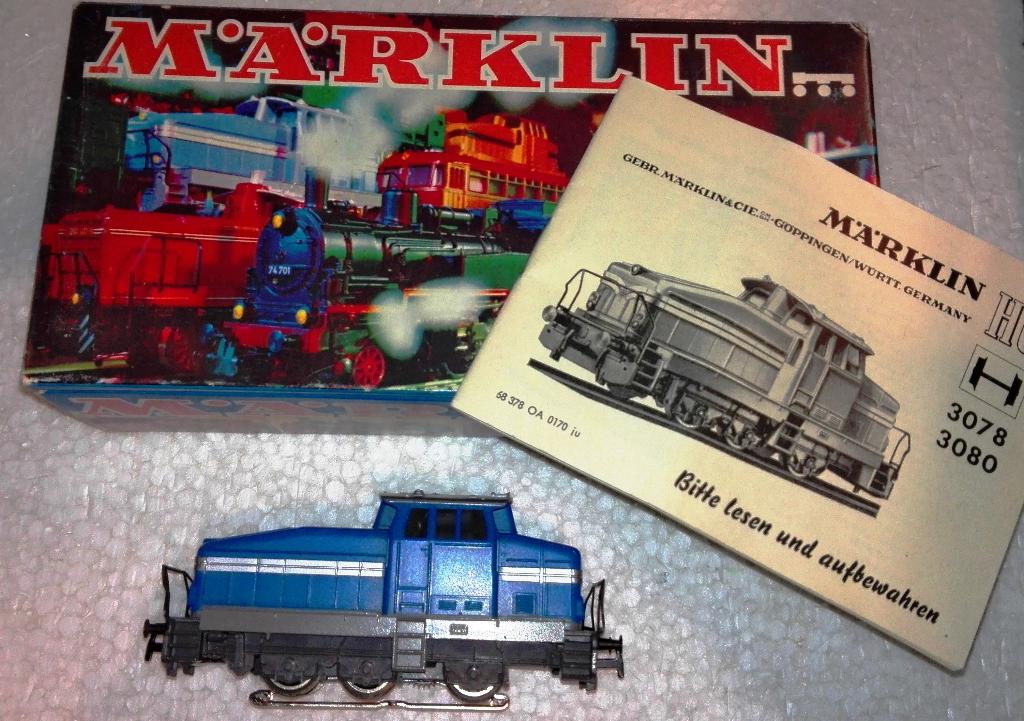 Marklin 3080 de bekende diesel van Henschel, model DGH 700, Wisselstroom, Locomotief, Ophalen of Verzenden, Zo goed als nieuw