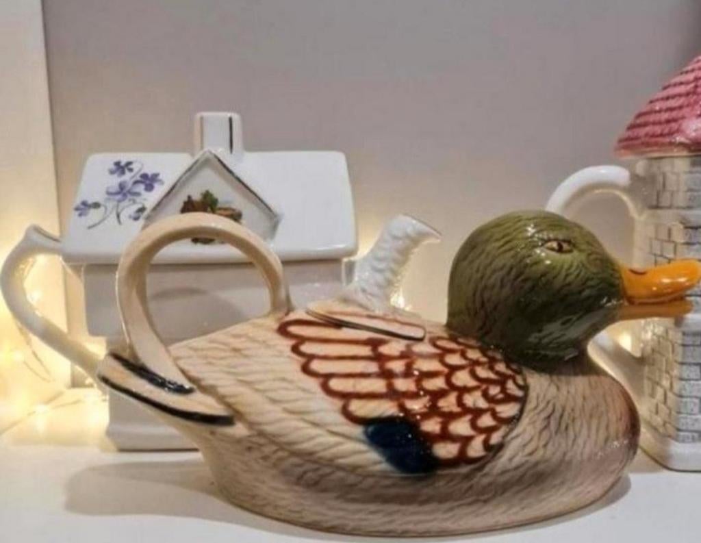 Theepot van aardewerk Tony wood Staffordshire, Ophalen of Verzenden