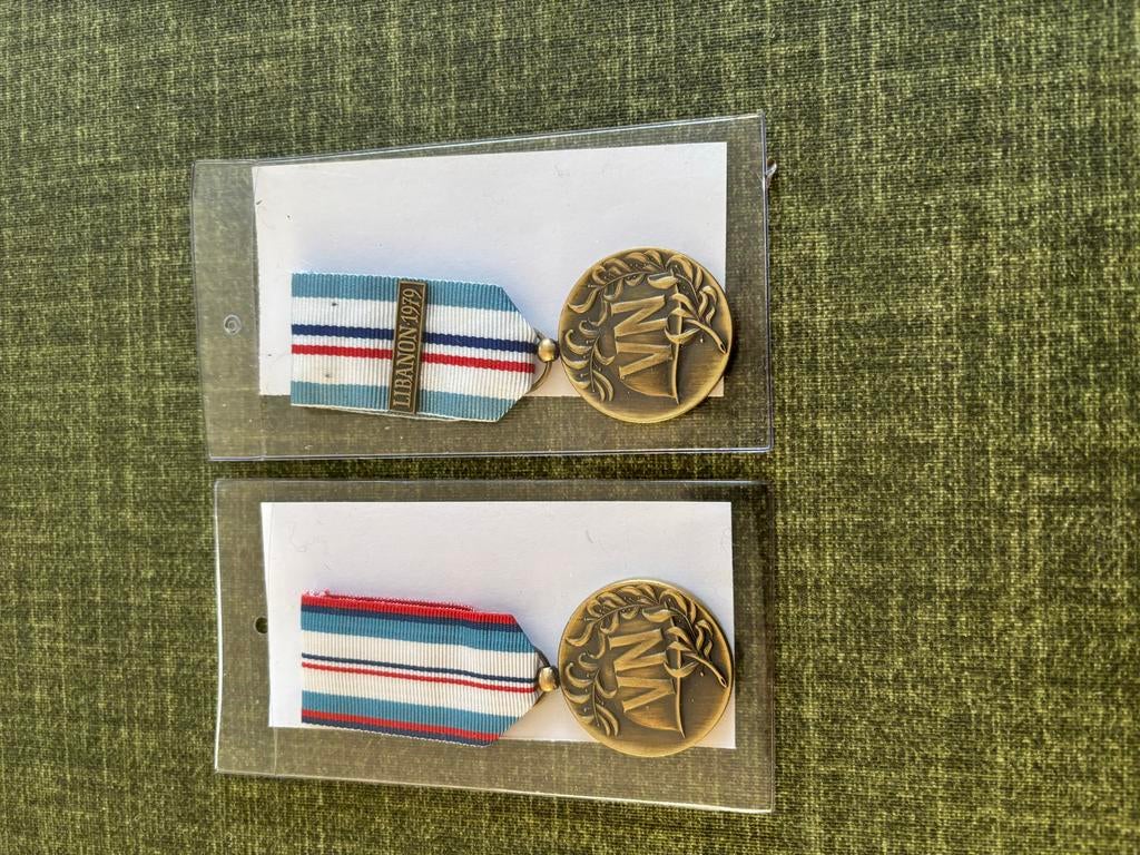 Militaire medailles Haïti & Libanon, Verzamelen, Militaria | Algemeen, Overige soorten, Lintje, Medaille of Wings, Overige gebieden